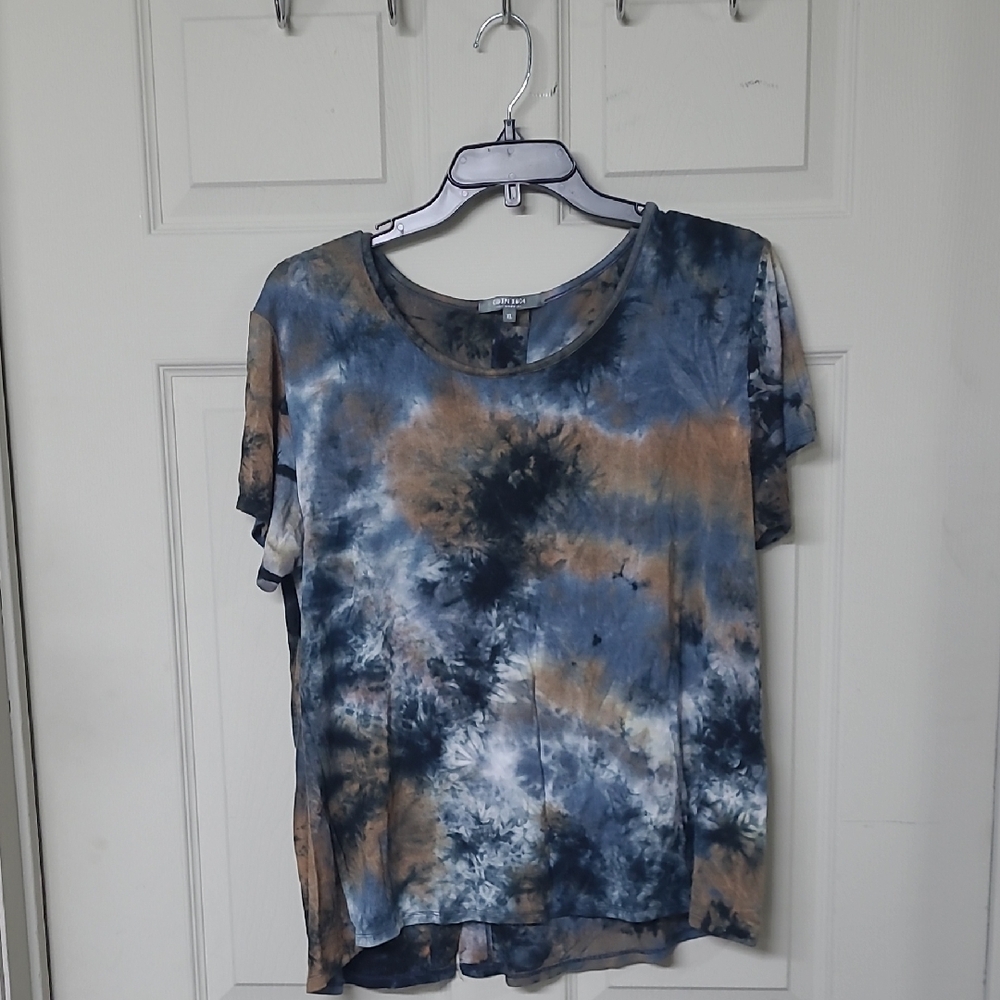3/$30* Coin 1804 Women's Tie Dye Button Back T-shirt Blue Tan XL EUC